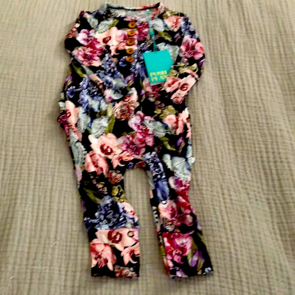 Brand new Posh Peanut romper